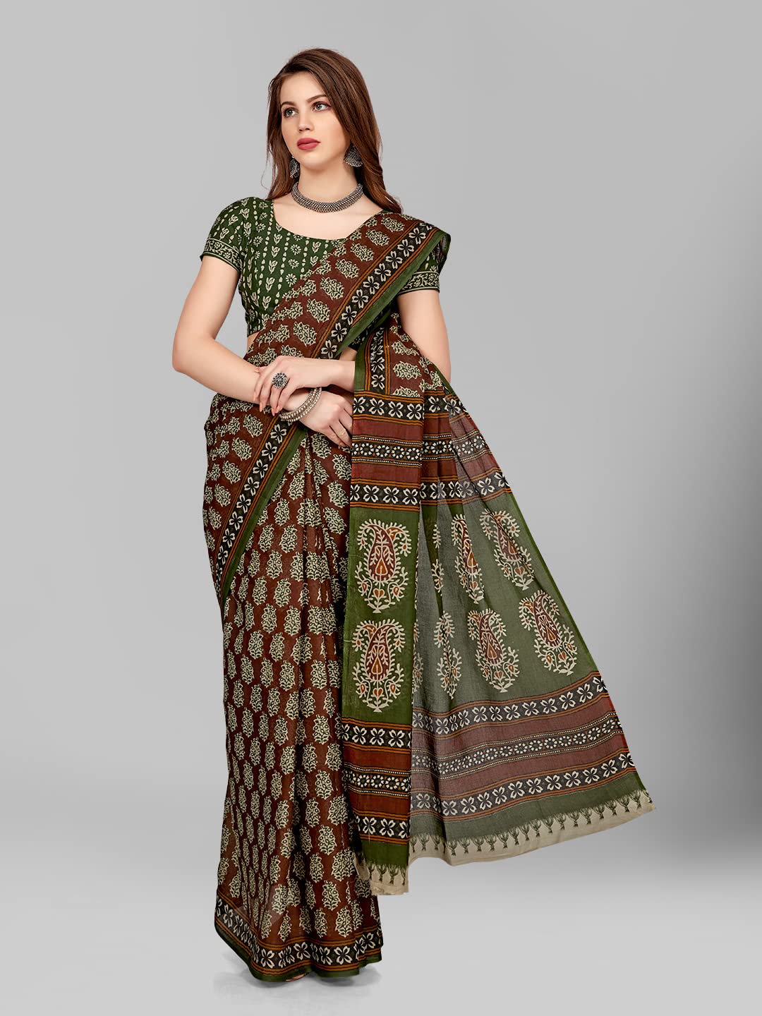 Vasthrlay Classic Traditional Saree for wedding and party wear styling