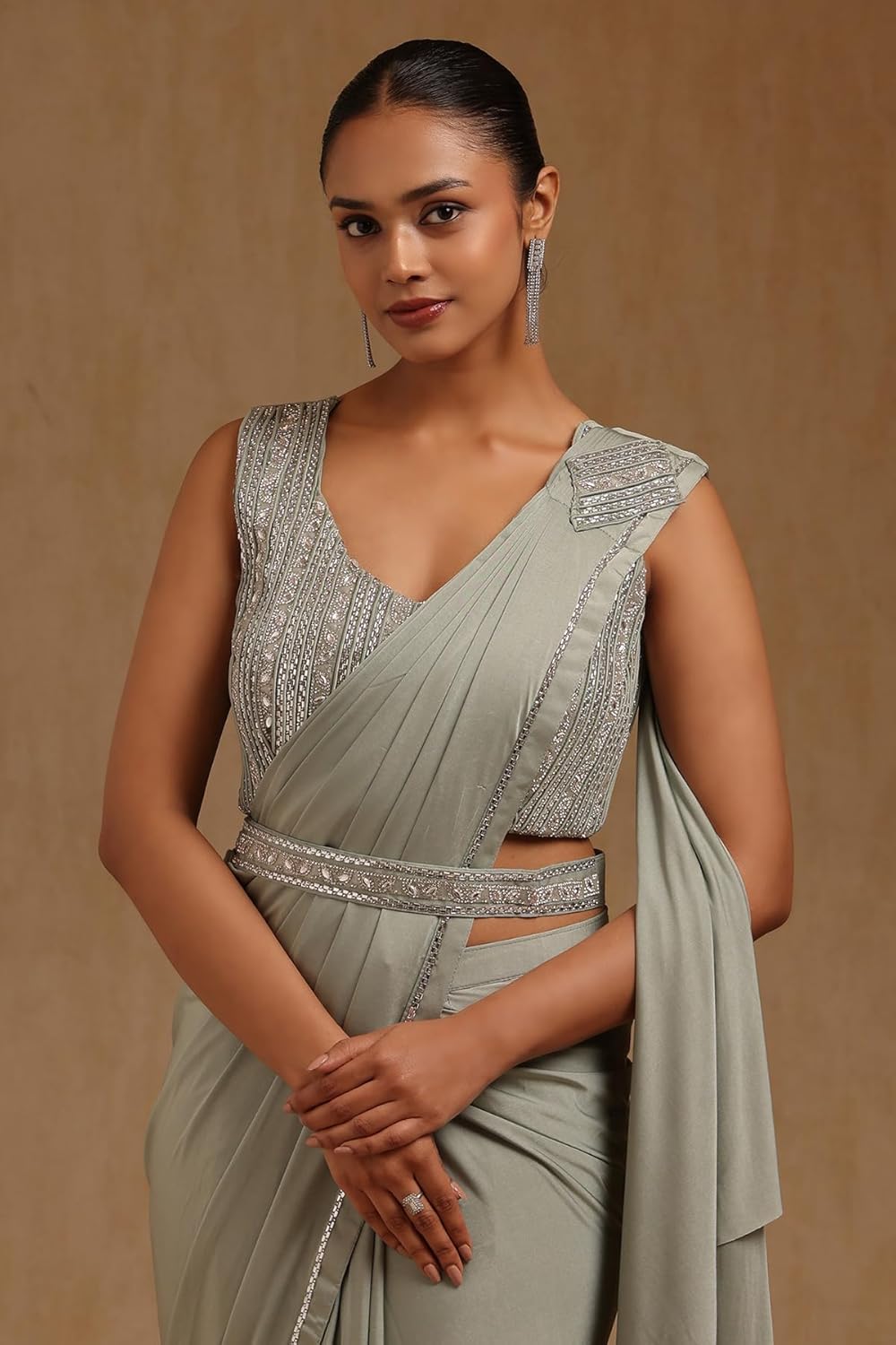 Vasthrlay Classic Traditional Saree with elegant Ethnic styling