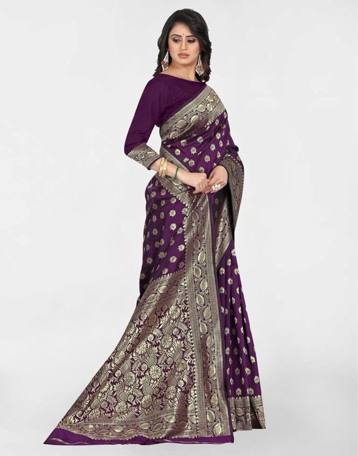 Vasthrlay Jacquard saree design in Red traditional style