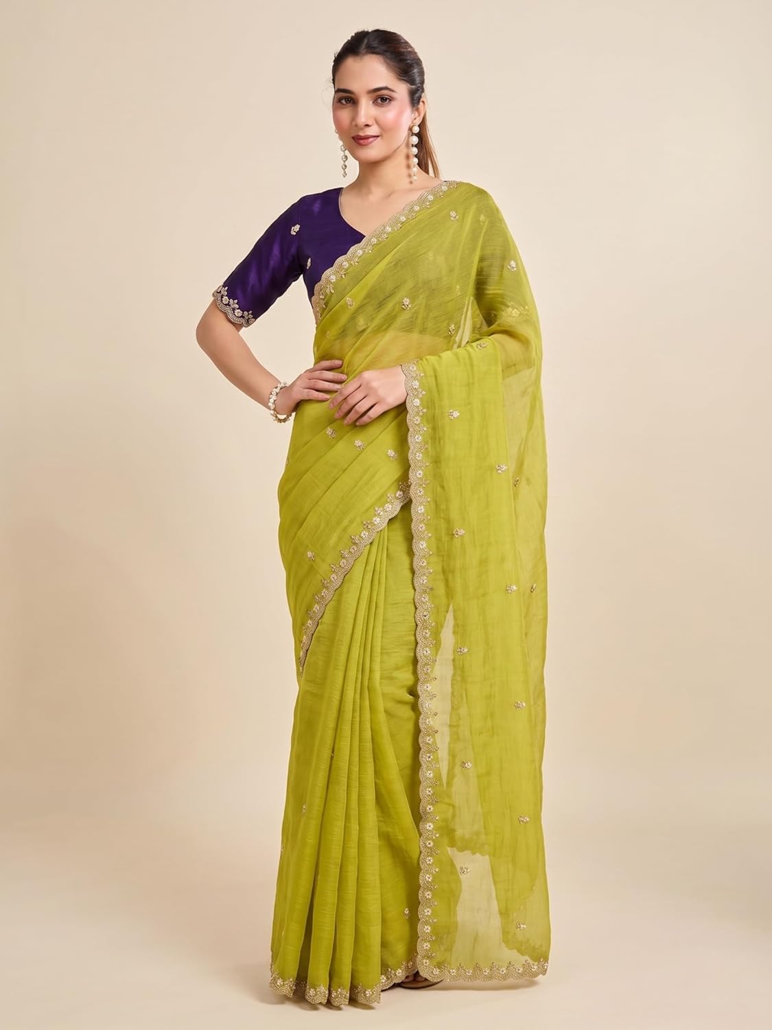 Vasthrlay Classic Traditional Saree with elegant Chiffon styling