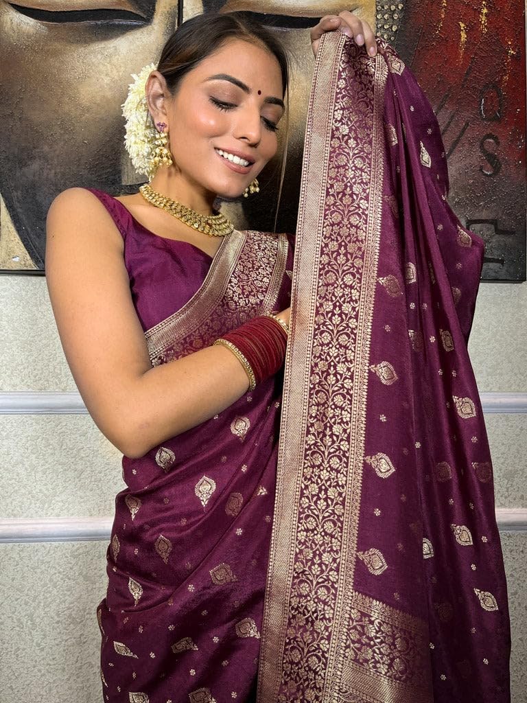 Vasthrlay Ethnic Classic Saree with decorative traditional design