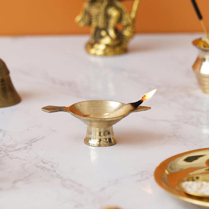 Brass Table Oil Lamp Deepak 0.01Kg - PUSHMYCART