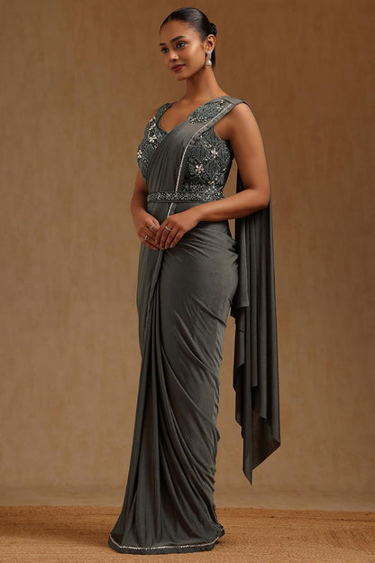 Vasthrlay Ethnic Olive Saree with decorative Traditional design