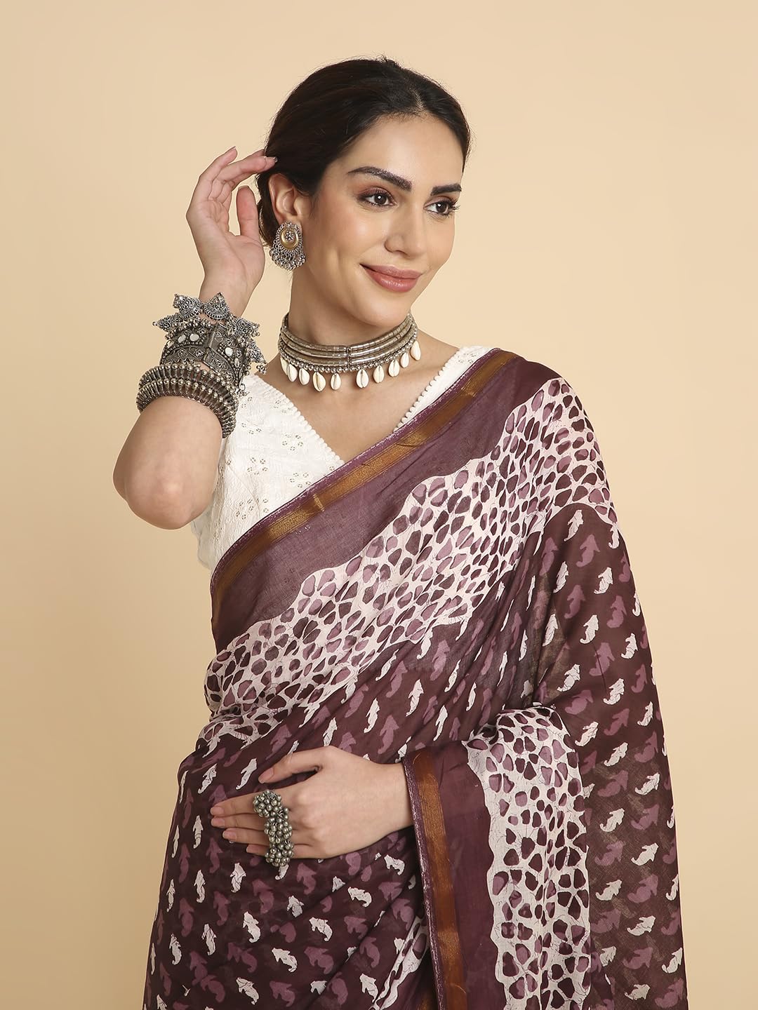 Vasthrlay Classic Traditional Saree for wedding and party wear styling