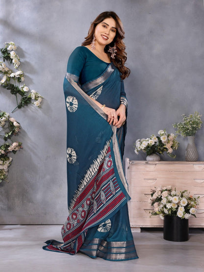 Vasthrlay Traditional Saree in Black with refined ethnic ethnic appeal