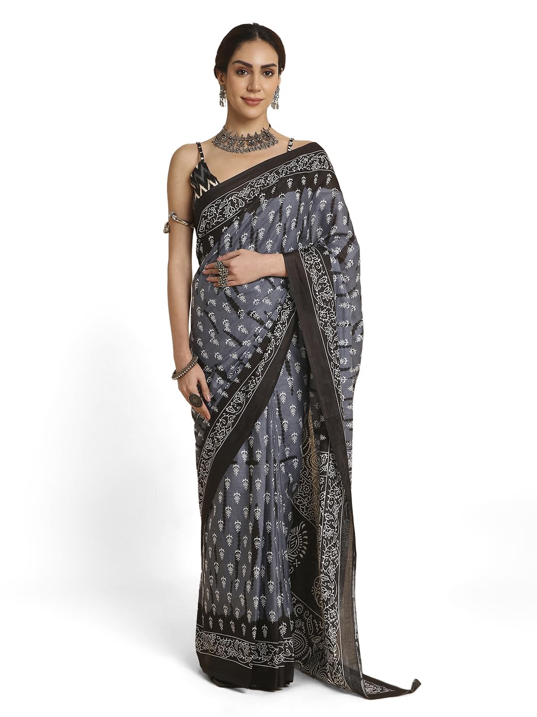 Vasthrlay Classic Ethnic Printed Saree for festive ethnic occasions