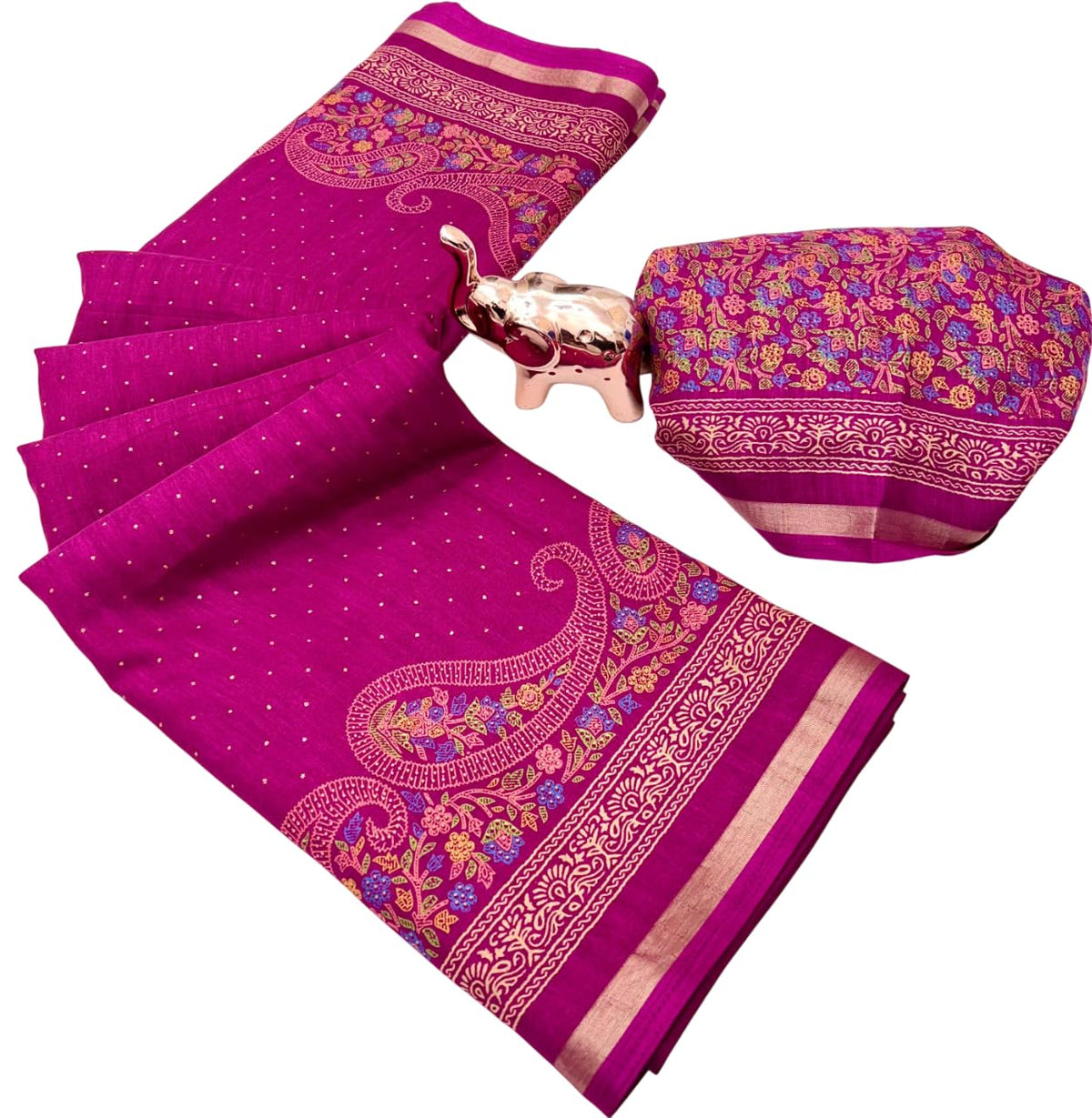 Vasthrlay Classic Ethnic Print Saree for festive ethnic occasions