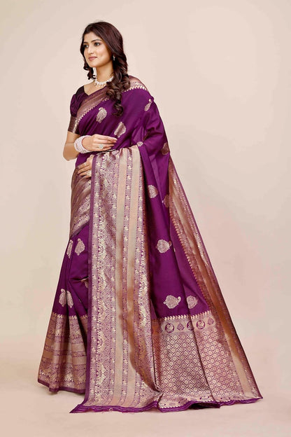 VasthrlayClassic Saree with elegant kanjivaram silk traditional styling