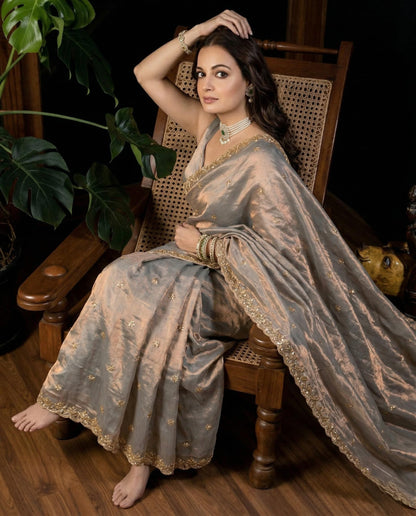Vasthrlay Classic Traditional Saree with elegant ethnic styling