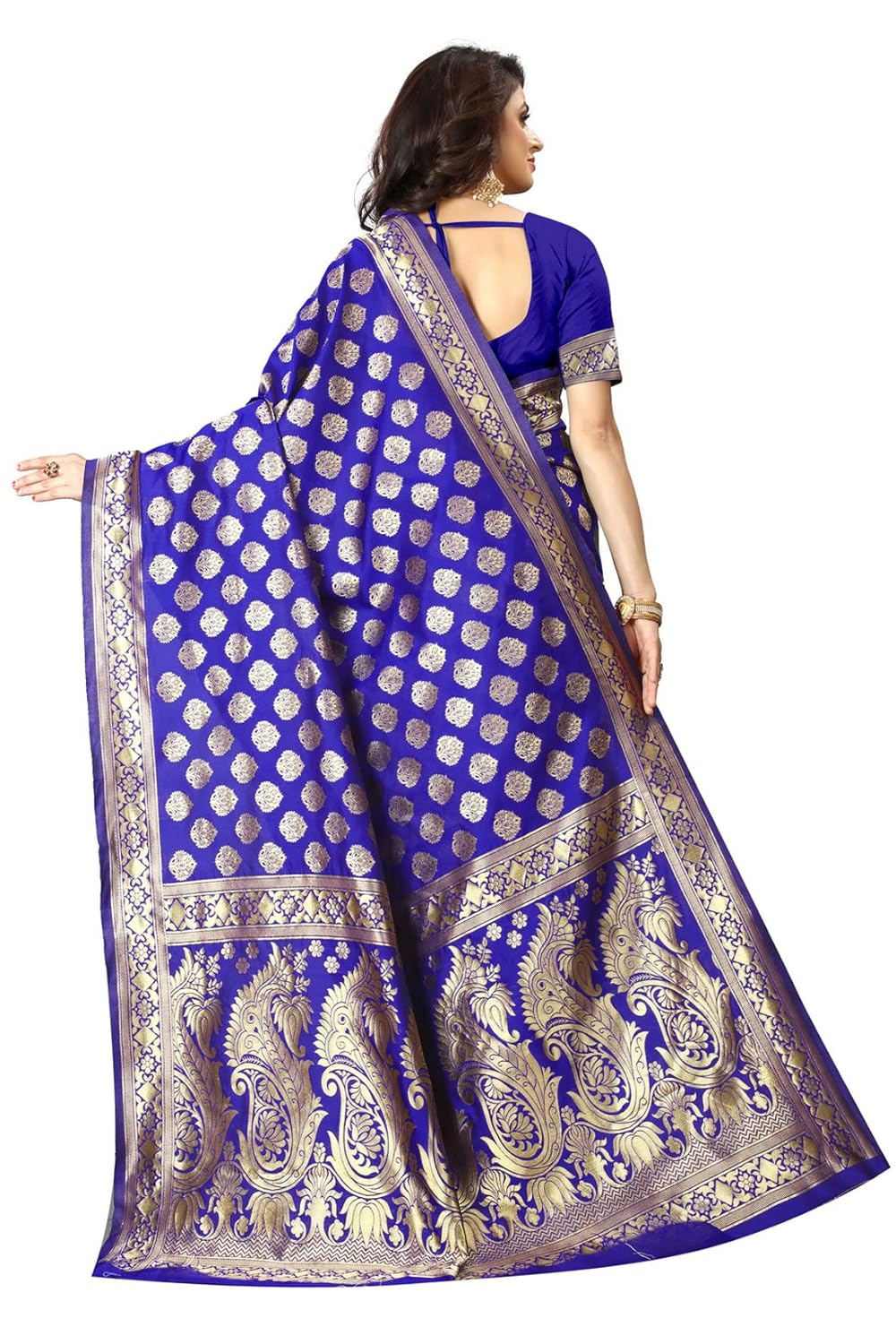 Vasthrlay Kanchipuram Saree with traditional design