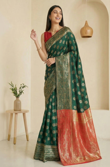 Vasthrlay Classic Floral Saree with elegant jacquard styling