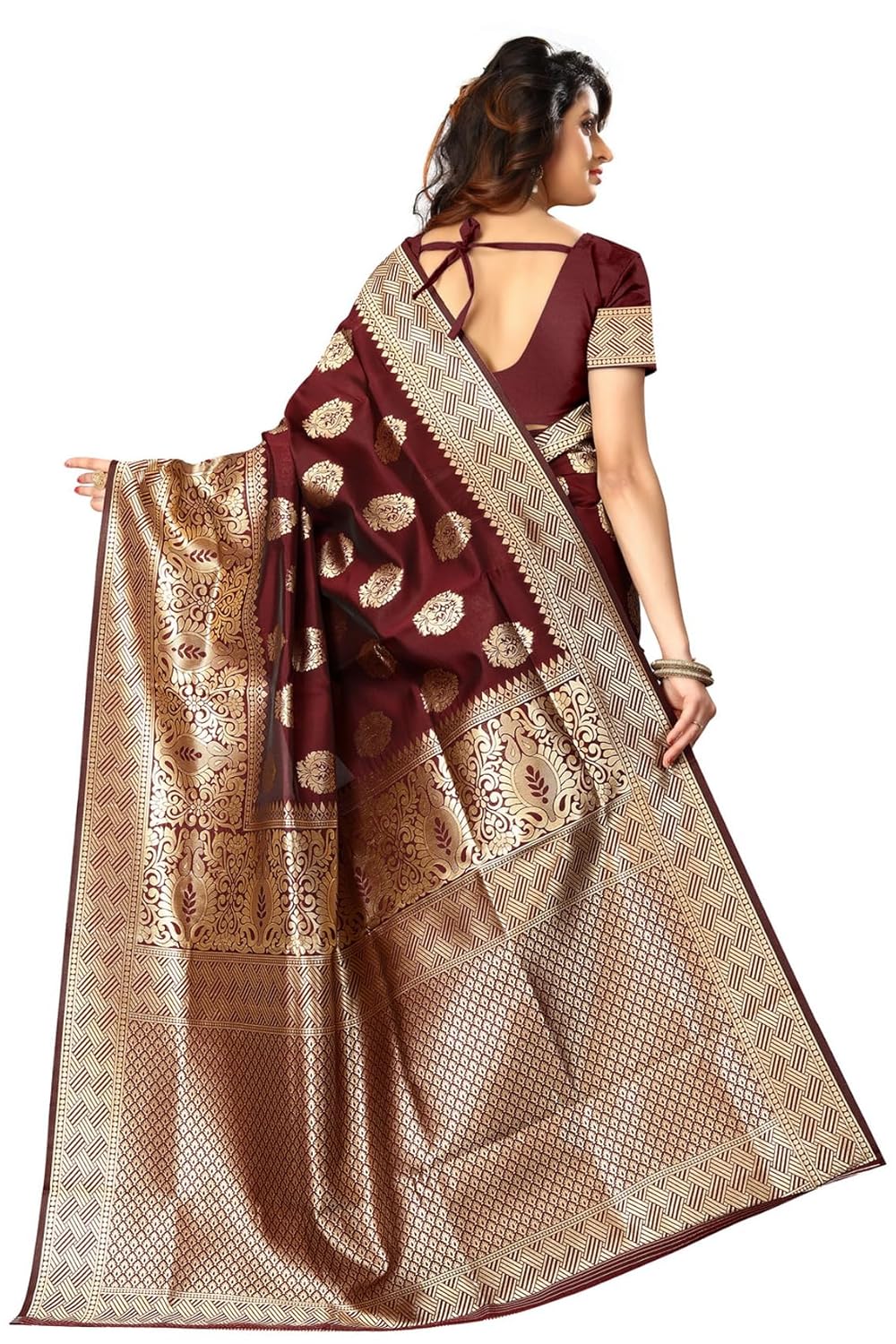 Vasthrlay Classic Saree with elegant ethnic styling