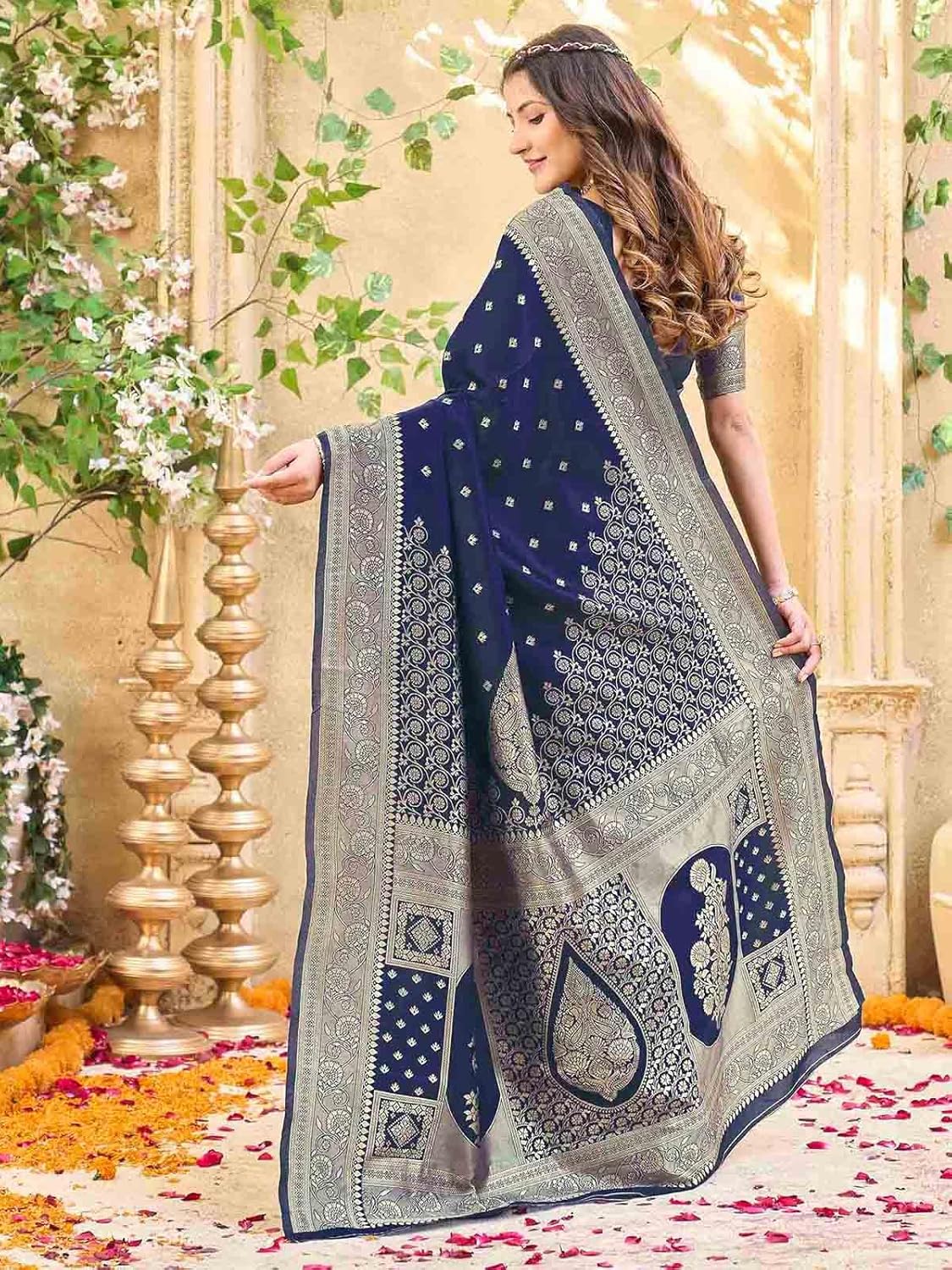 Vasthrlay Jacquard Blue Saree with decorative traditional design