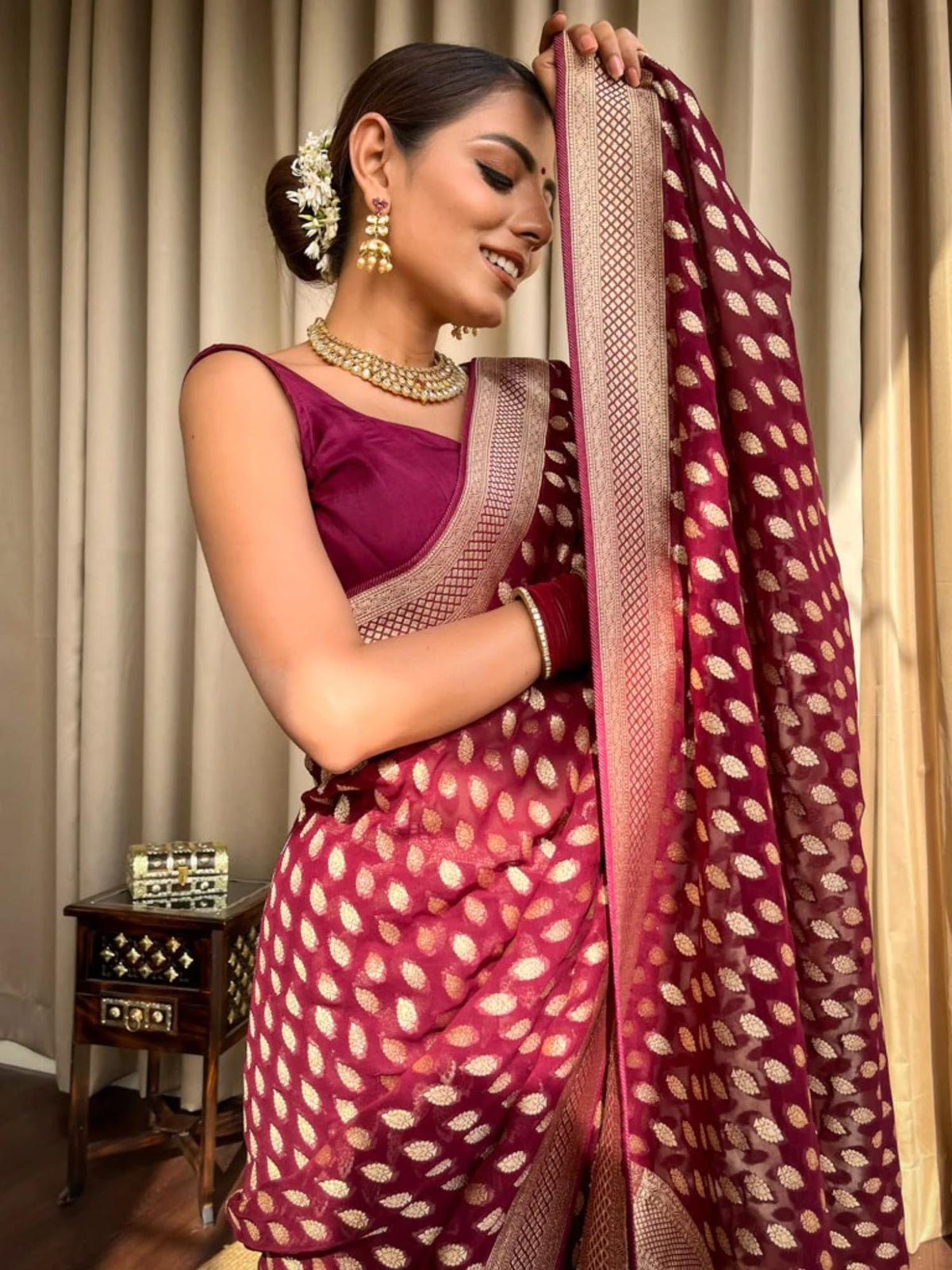 Vasthrlay Banarasi Classic Saree with decorative traditional design