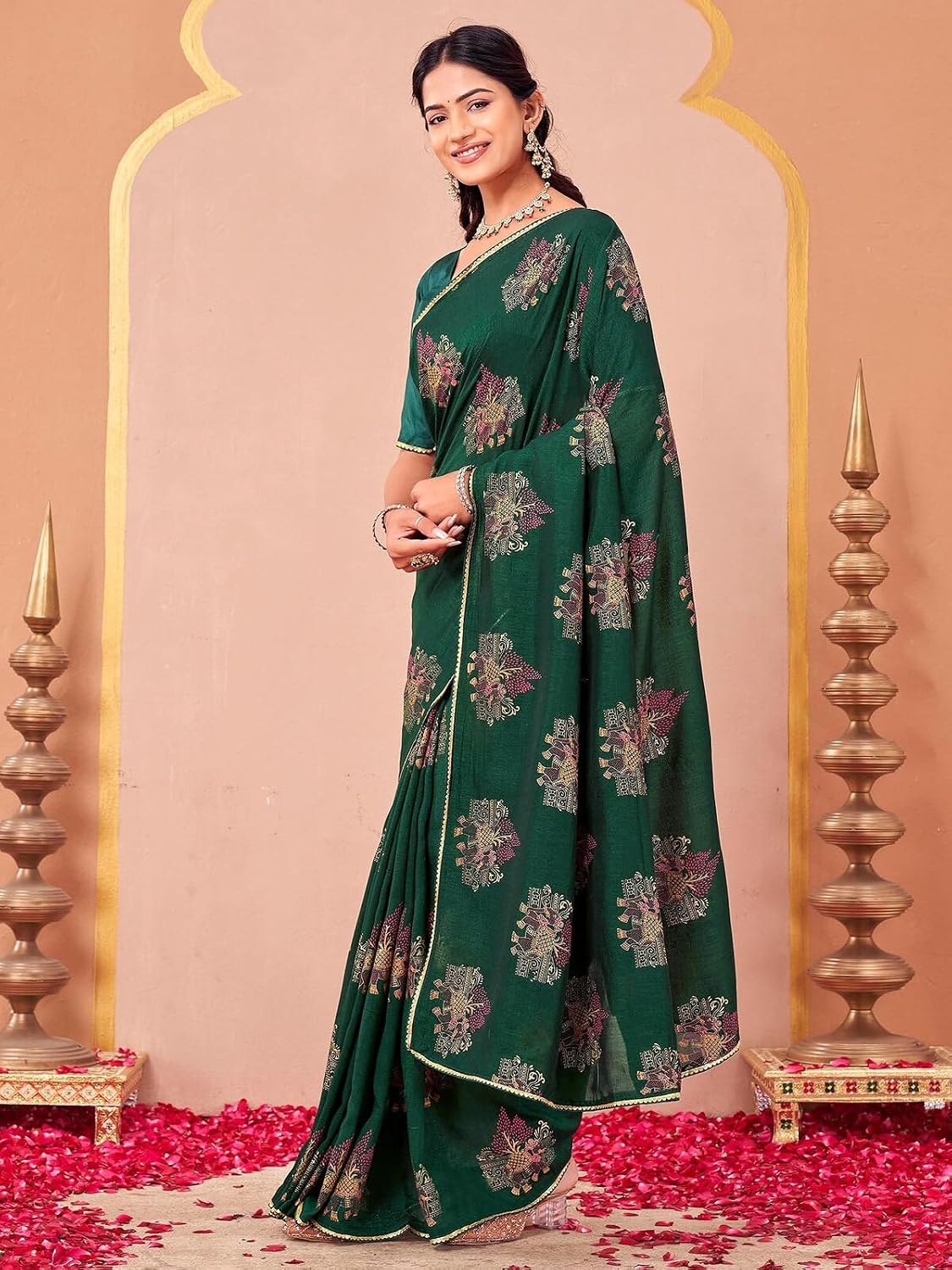 Vasthrlay Maroon saree with Printed styling and ethnic look