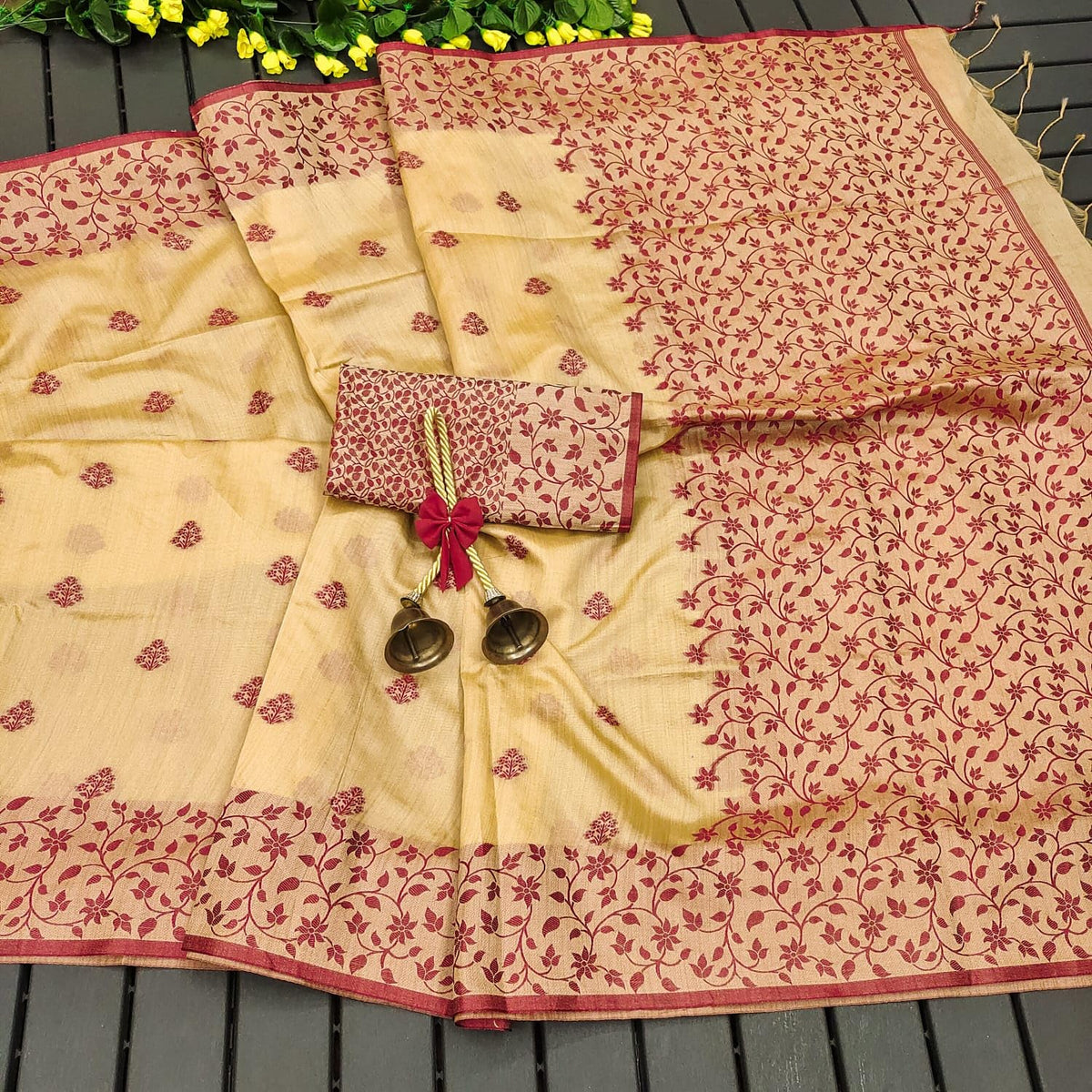 Vasthrlay Classic Tussar Floral Saree for festive ethnic occasions
