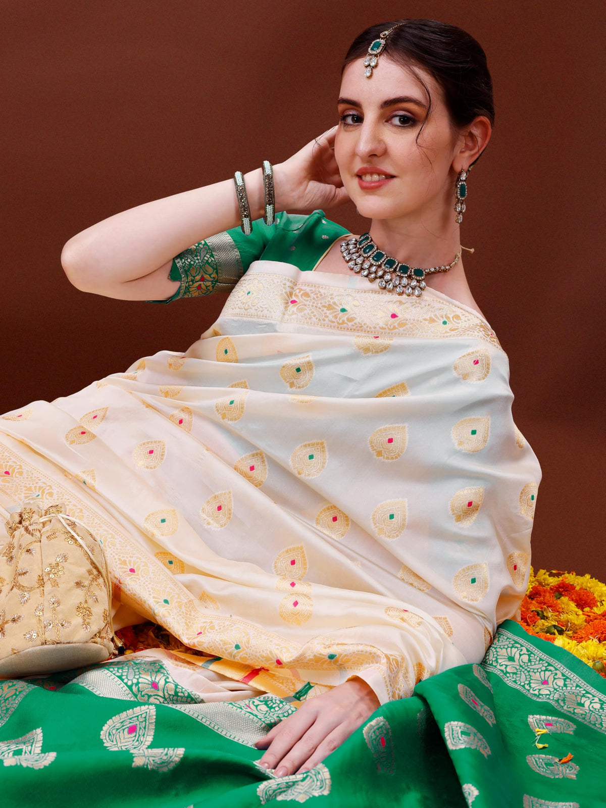 Vasthrlay Classic Traditional Saree for wedding and party wear styling