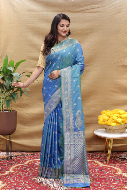 Vasthrlay Classic Traditional Saree for wedding and party wear styling