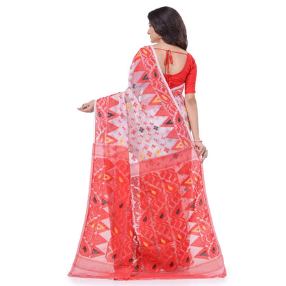 Vasthrlay White Traditional Saree with elegant Ethnic styling
