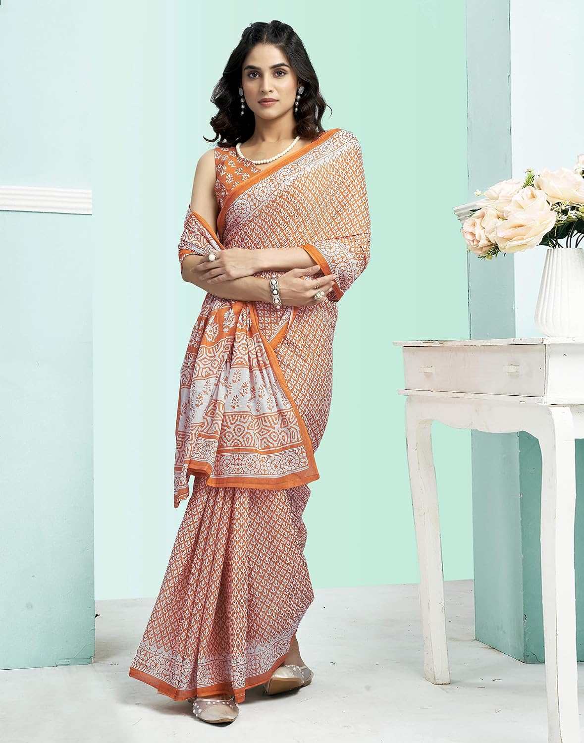 Vasthrlay ethnic saree in Green colour for festive occasions