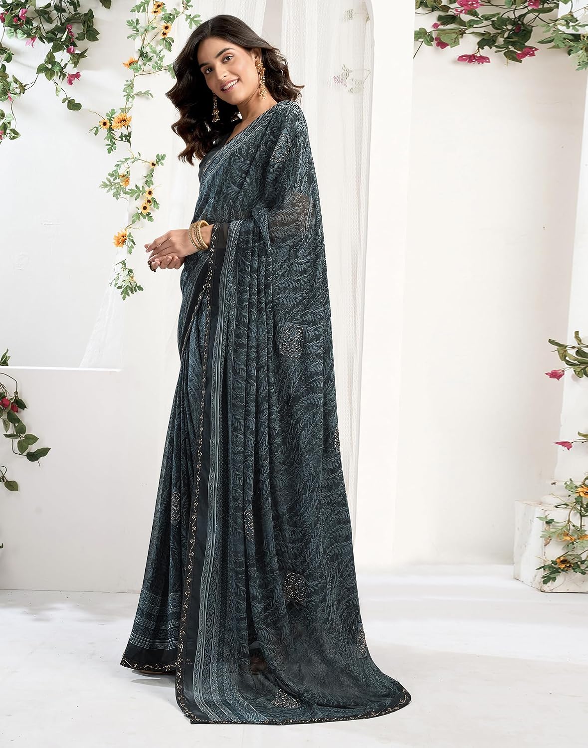 Vasthrlay Maroon saree with Printed styling and Georgette look