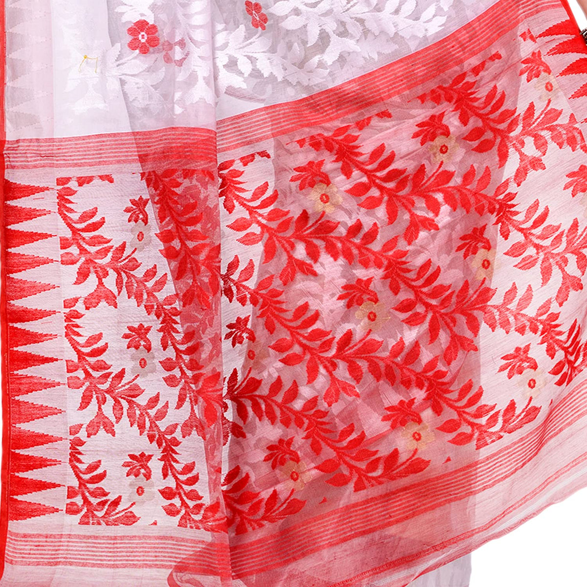 Vasthrlay Classic Traditional Saree for wedding and party wear styling
