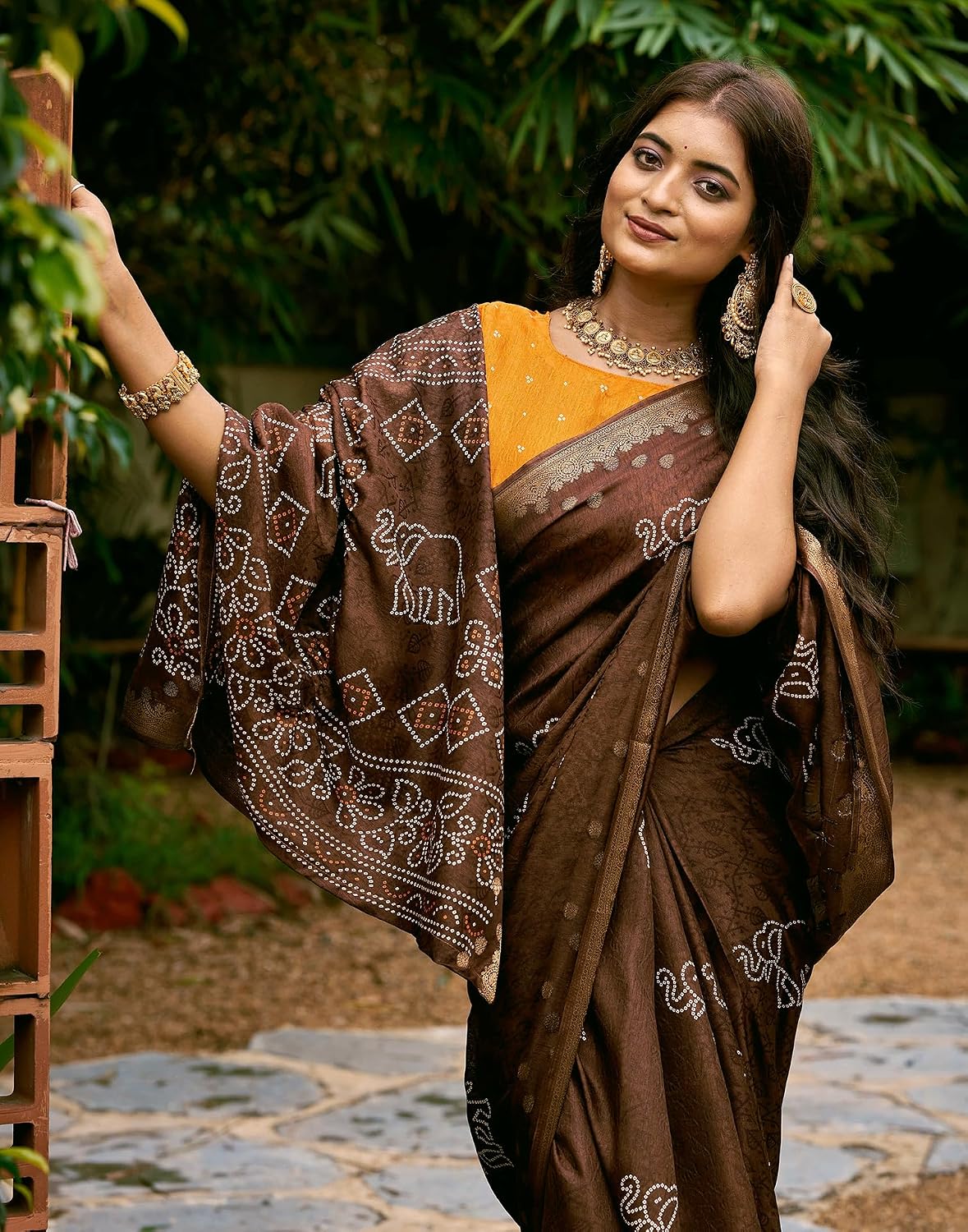 Vasthrlay Black Bandhani saree for ceremony and occasion wear