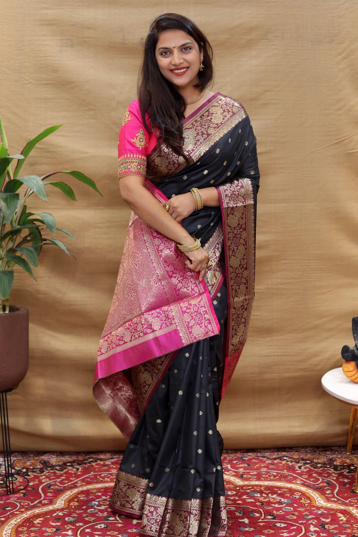 Vasthrlay Banarasi Classic Saree with decorative wedding design