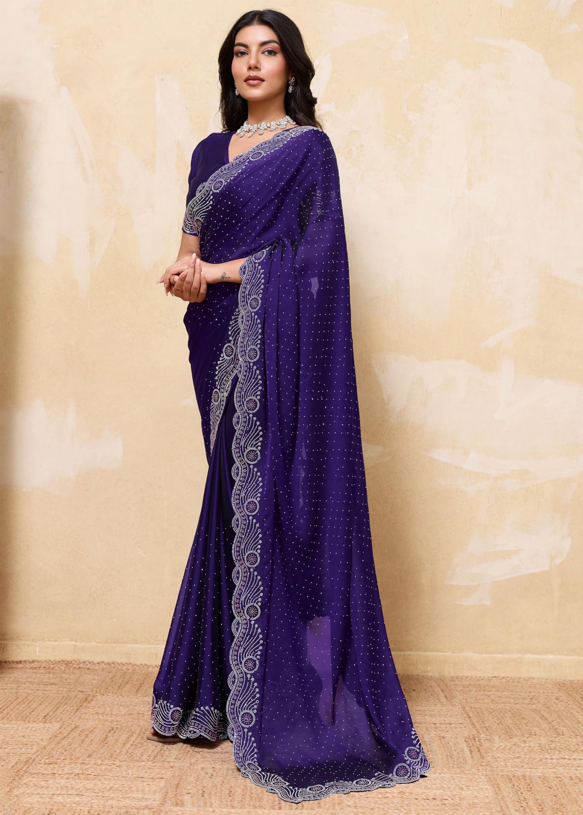 Vasthrlay Ethnic Maroon Saree with decorative traditional design
