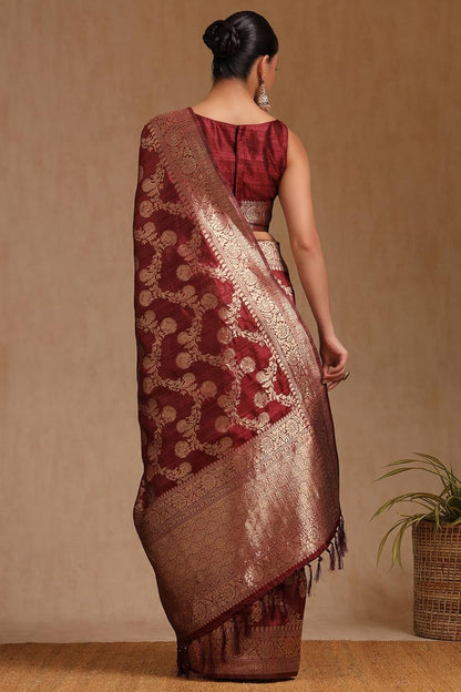 Vasthrlay Beige Traditional Saree for wedding and party wear styling