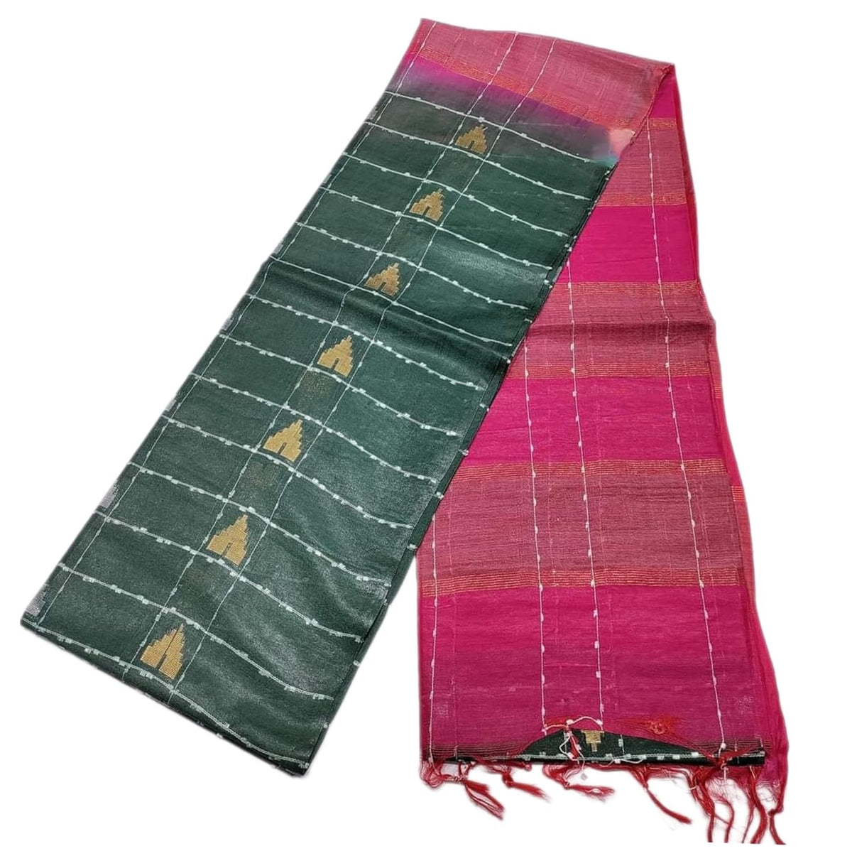 Vasthrlay Handloom Yellow Saree with decorative traditional design