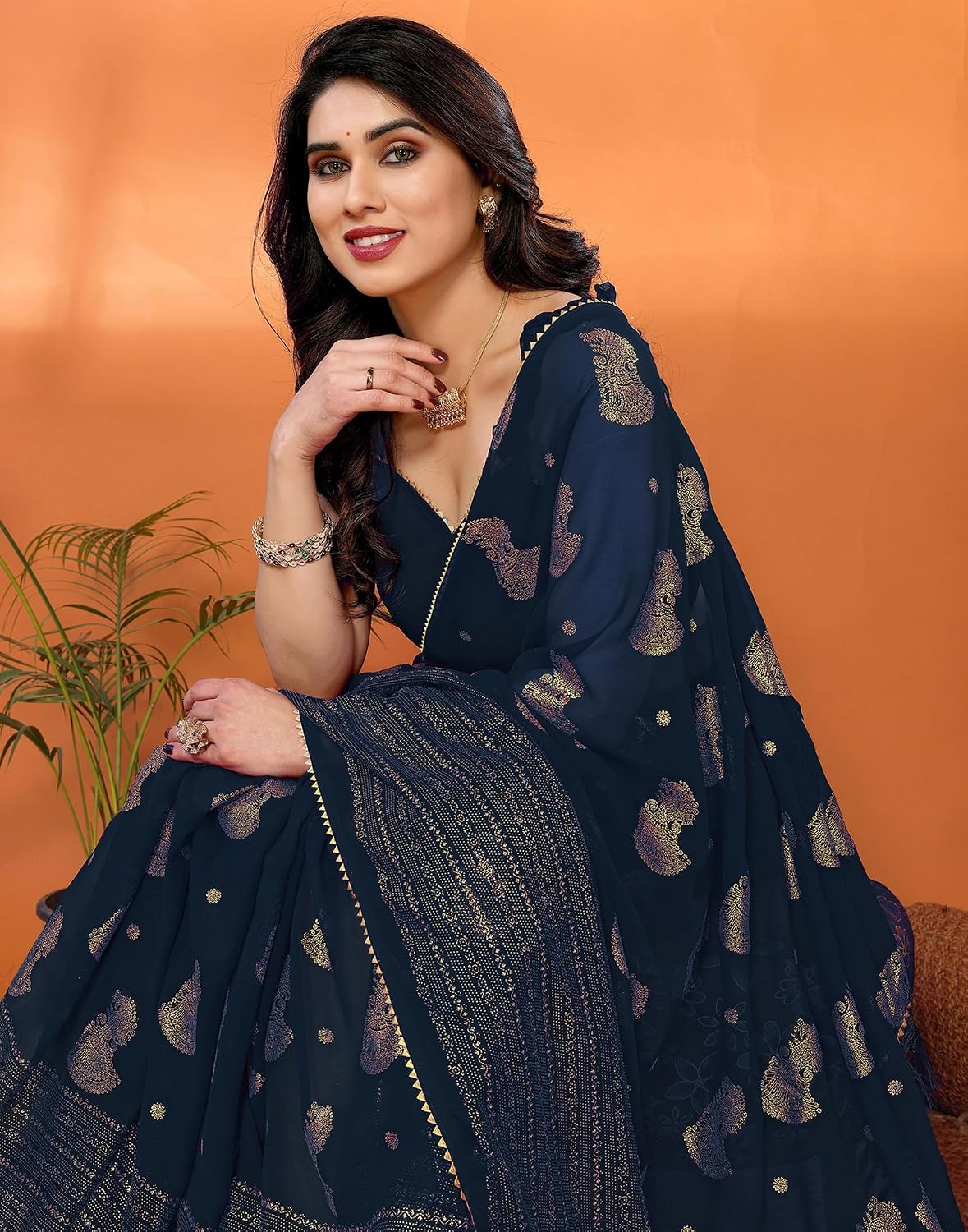Vasthrlay Red Weaving saree for ceremony and occasion wear