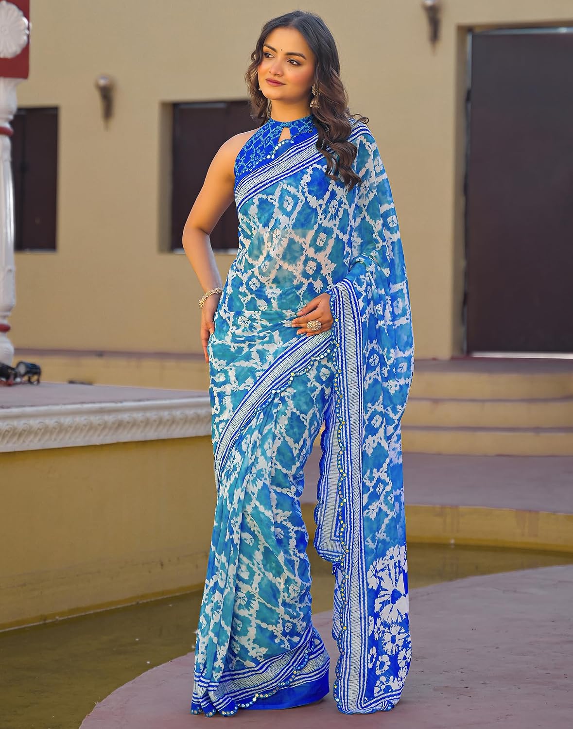 Vasthrlay Red saree with Weaving styling and Georgette look
