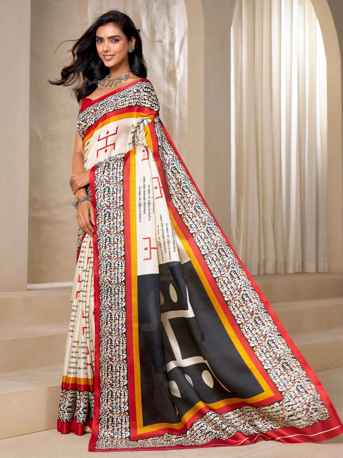 Vasthrlay White Traditional Saree for wedding and party wear styling