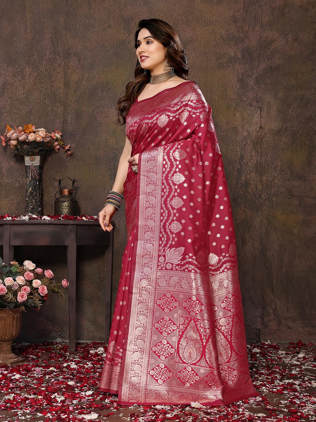 Vasthrlay Kanjivaram Banarasi Saree with wedding design