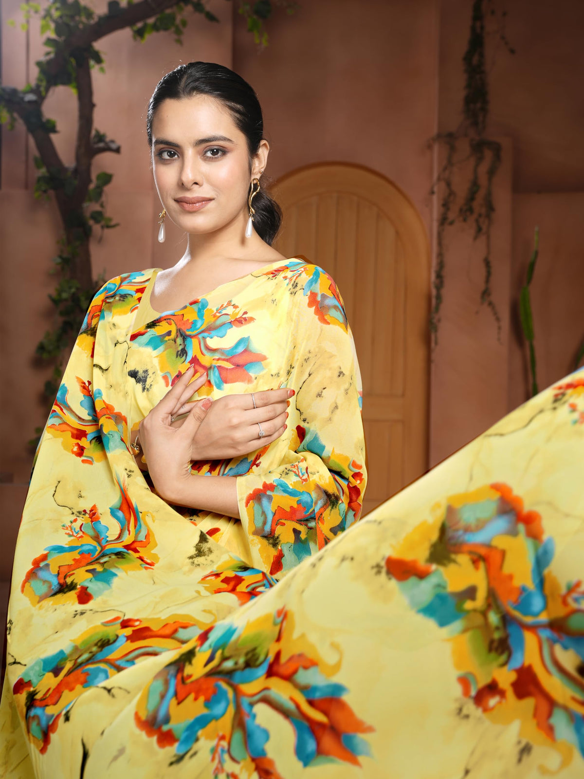 Vasthrlay Traditional Saree in Classic with refined georgette ethnic appeal