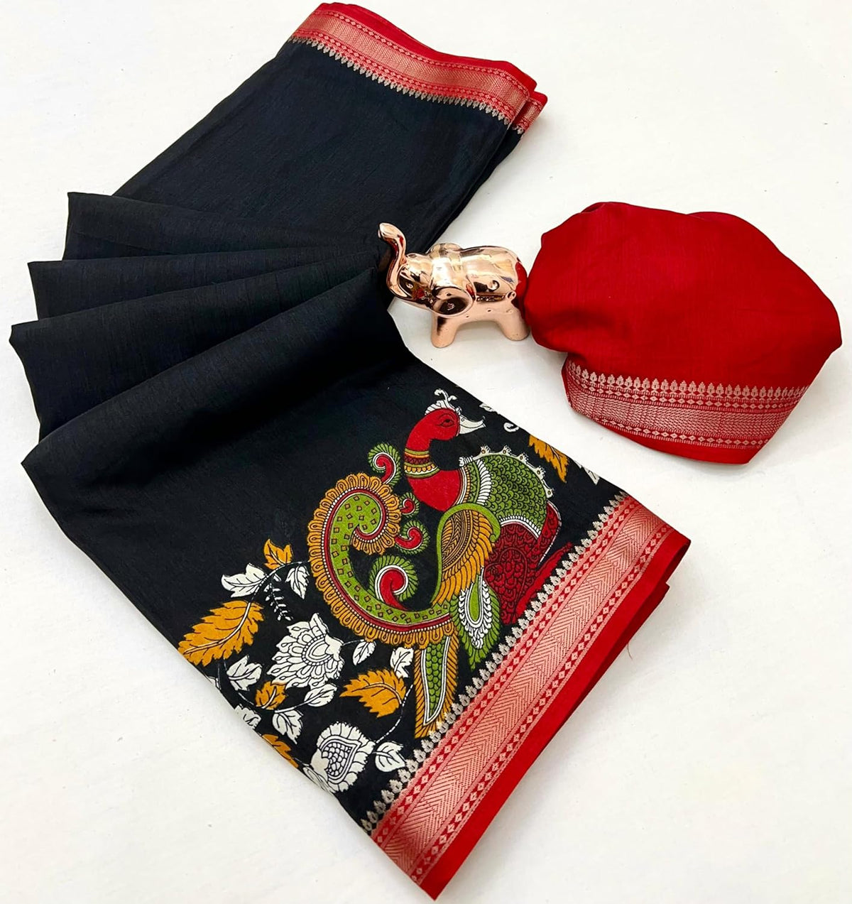 Vasthrlay Ethnic Classic Saree with decorative Kalamkari design