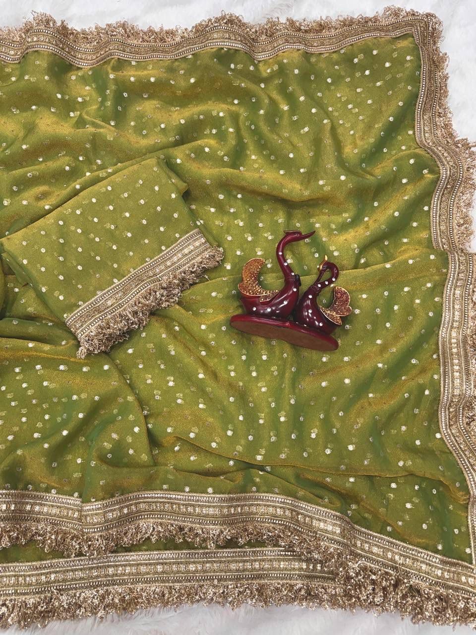 Vasthrlay Border Saree in Classic with refined ethnic ethnic appeal