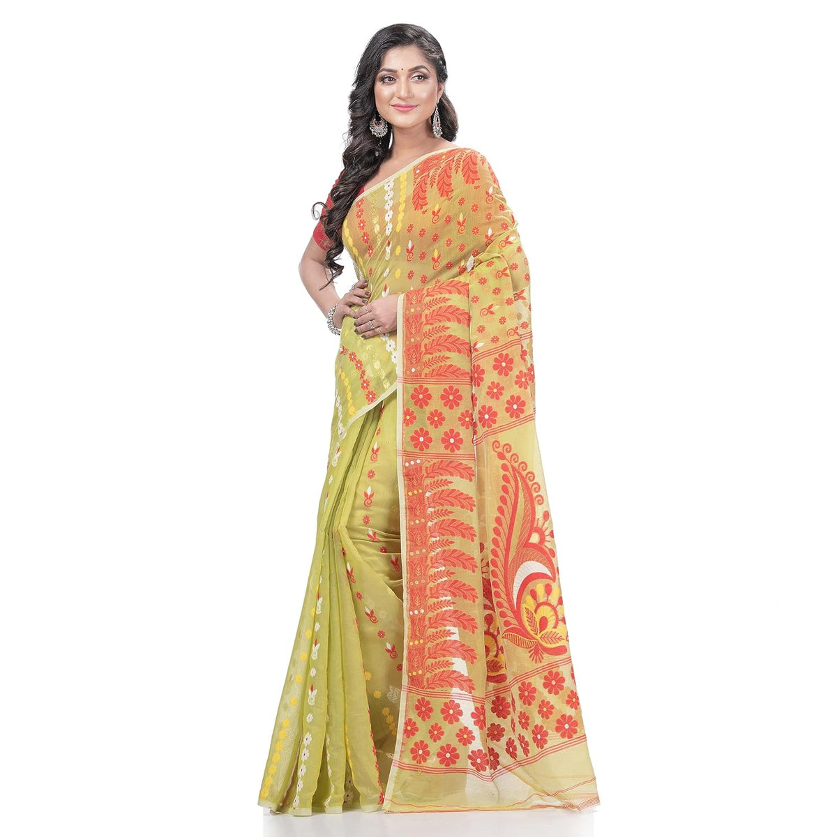 Vasthrlay Ethnic Classic Saree with decorative Traditional design