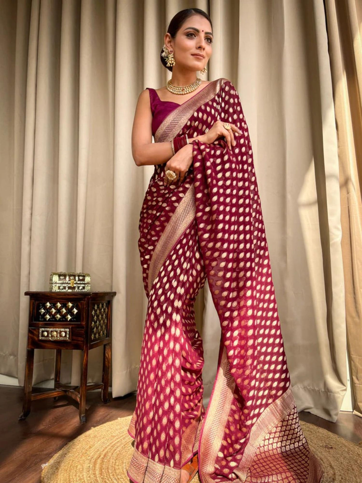 Vasthrlay Traditional Saree in Classic with refined banarasi ethnic appeal