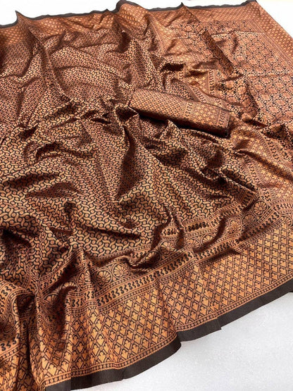 Vasthrlay Traditional Saree in Classic with refined banarasi ethnic appeal