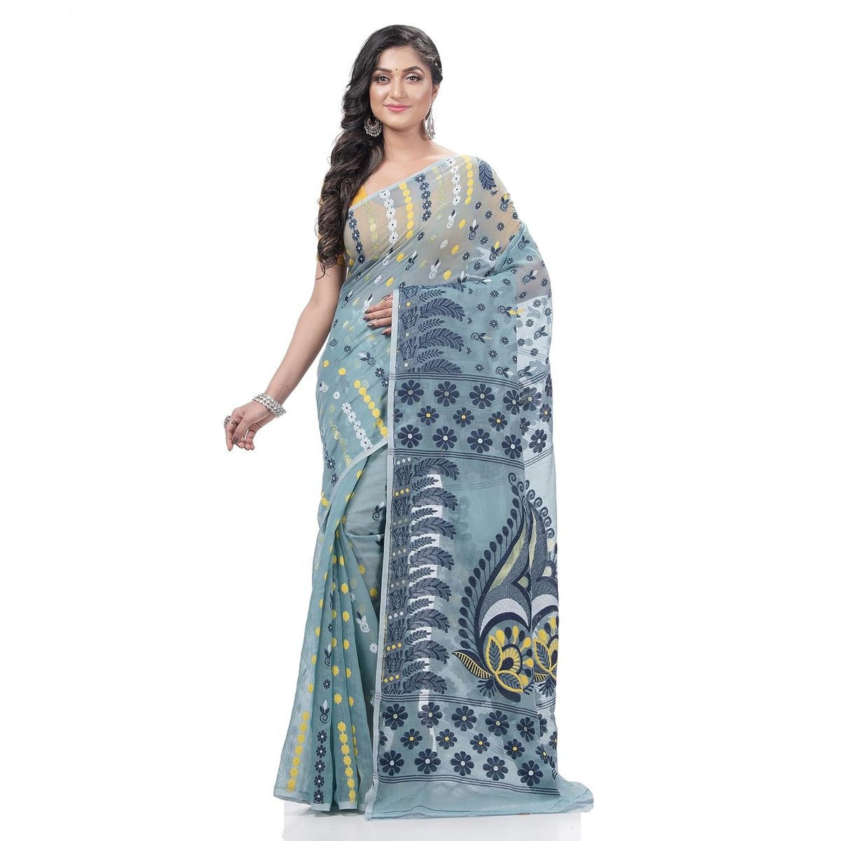 Vasthrlay Classic Ethnic Traditional Saree for festive ethnic occasions