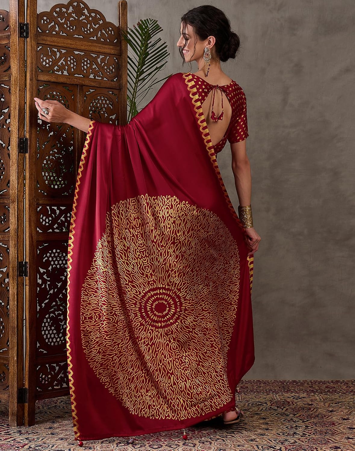 Vasthrlay Printed saree design in Red traditional style