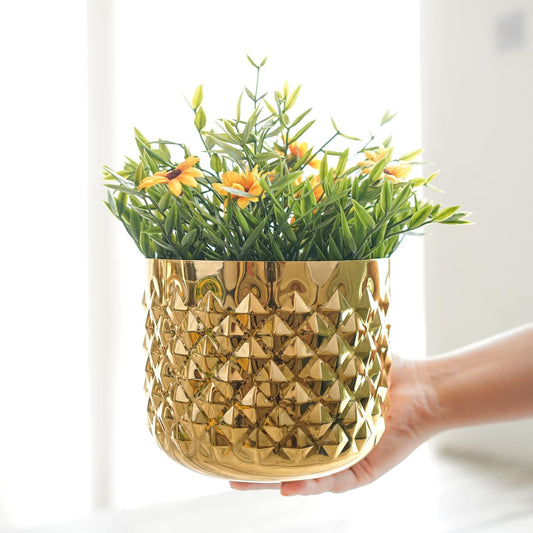 Behoma Metal Indoor Pineapple Texture Golden Planter