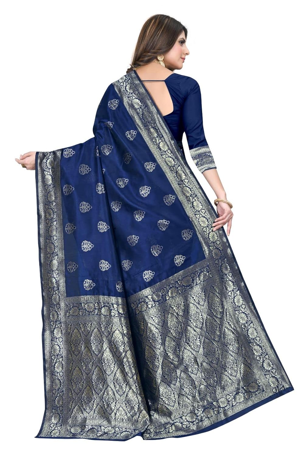 VasthrlayKanchipuram Classic Saree with refined traditional design