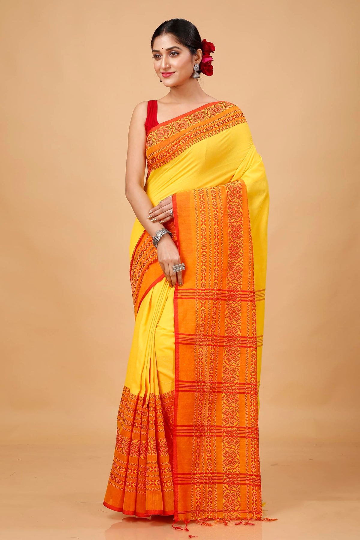 Vasthrlay Classic Traditional Saree for wedding and party wear styling