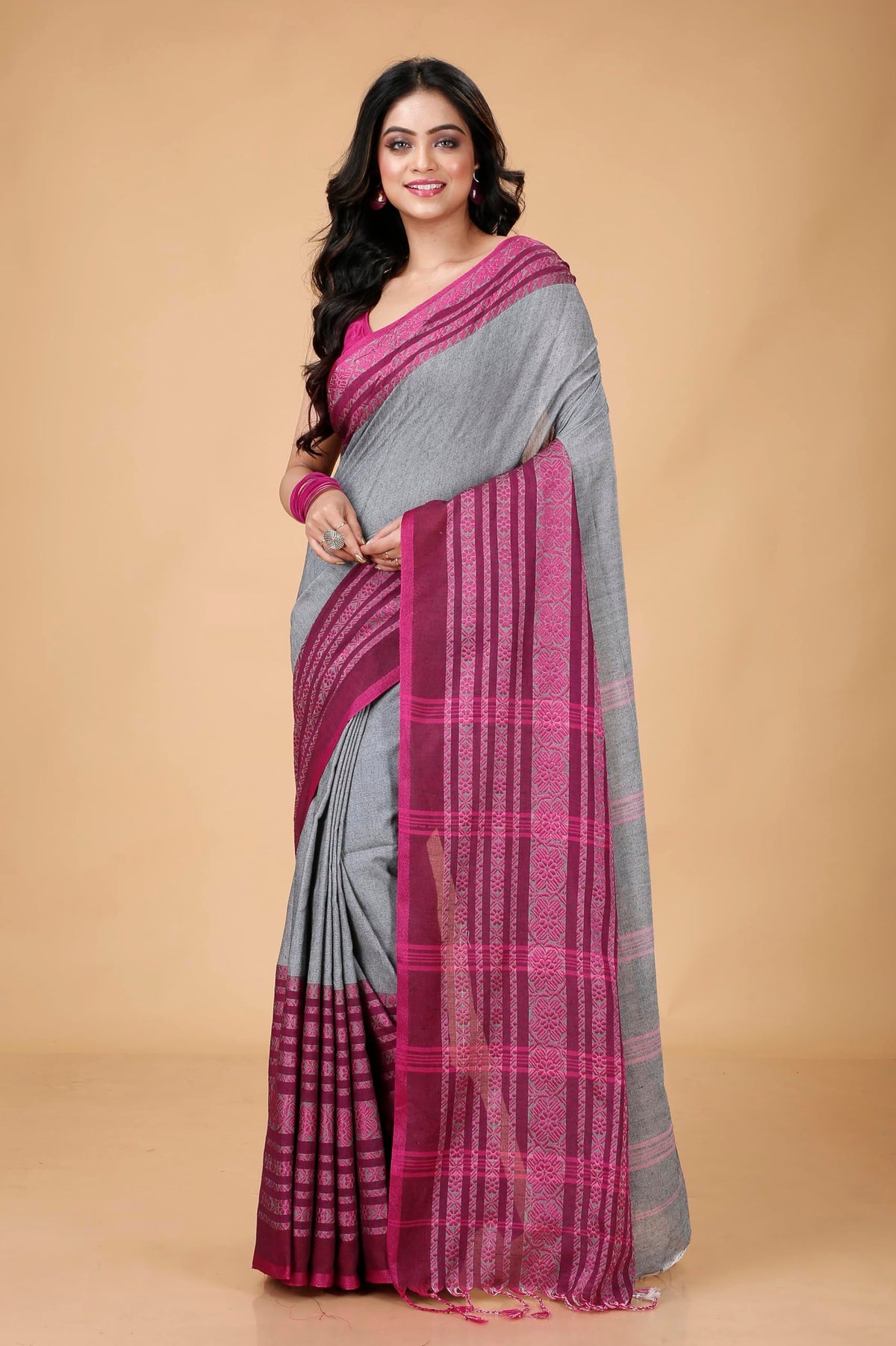 Vasthrlay Traditional Saree in Classic with refined ethnic appeal