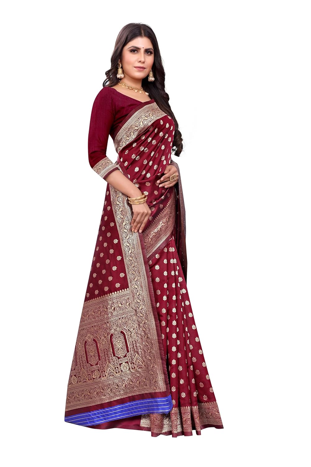 Vasthrlay Ethnic Saree with traditional design