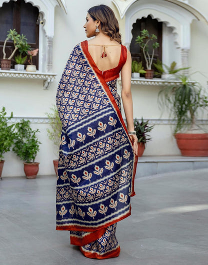 Vasthrlay Printed saree design in Maroon traditional style