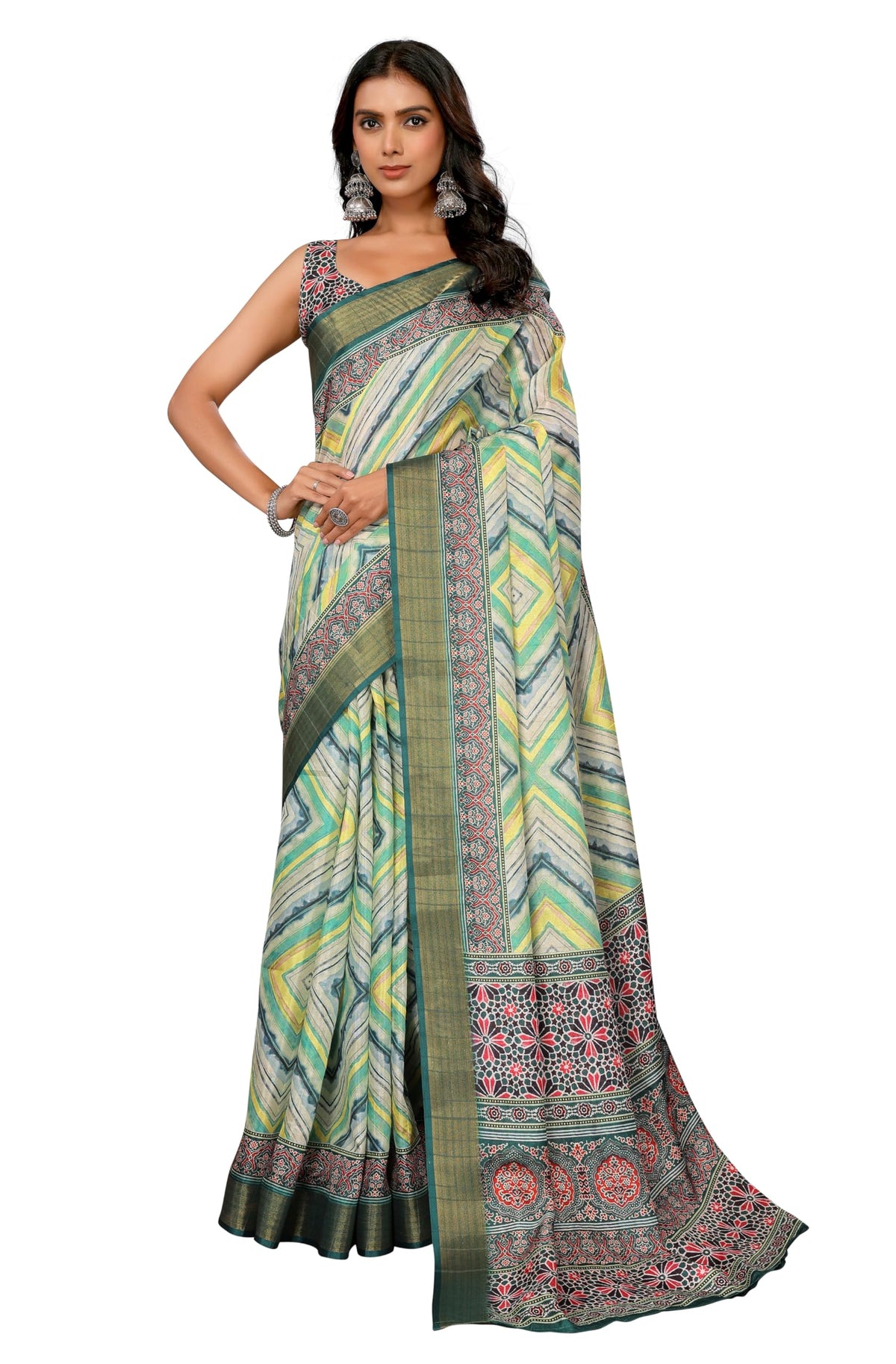 Vasthrlay Classic Ethnic Printed Saree for festive ethnic occasions